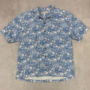Tommy Bahama Short Sleeve Hawaiian Button Up Shirt